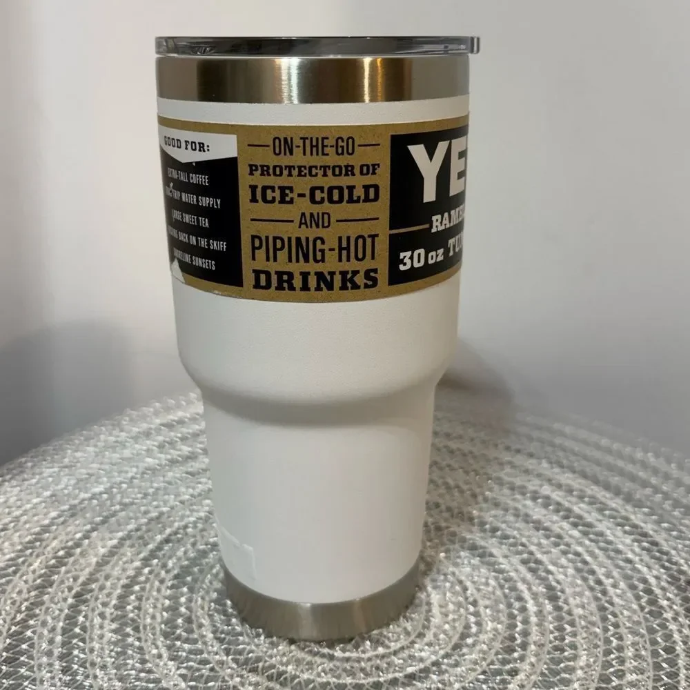 Yeti Rambler 30 oz Tumbler White NWT